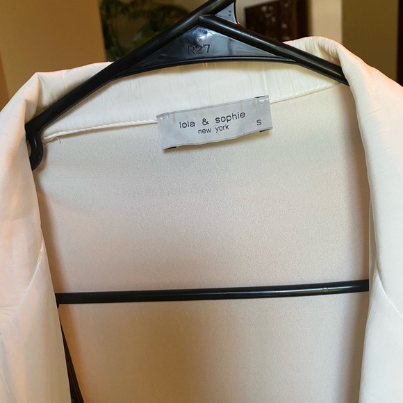 Lola & Sophie Satin Duster - Picture 3 of 4